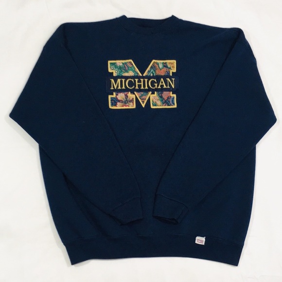 Vintage Other - Vintage Embroidered Floral Print Michigan Crewneck
